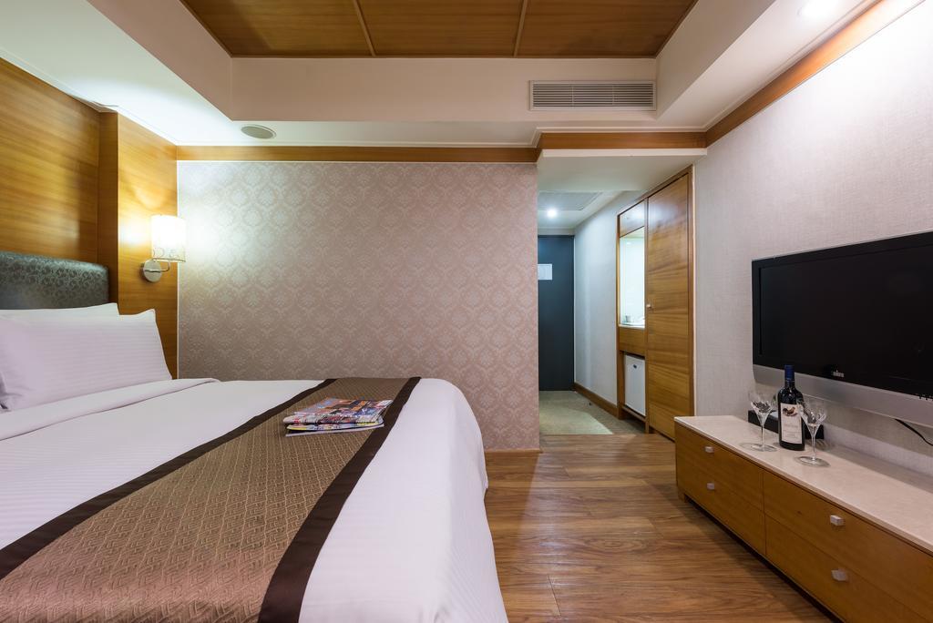 Forward Suites Ⅰ Taipei Exterior photo