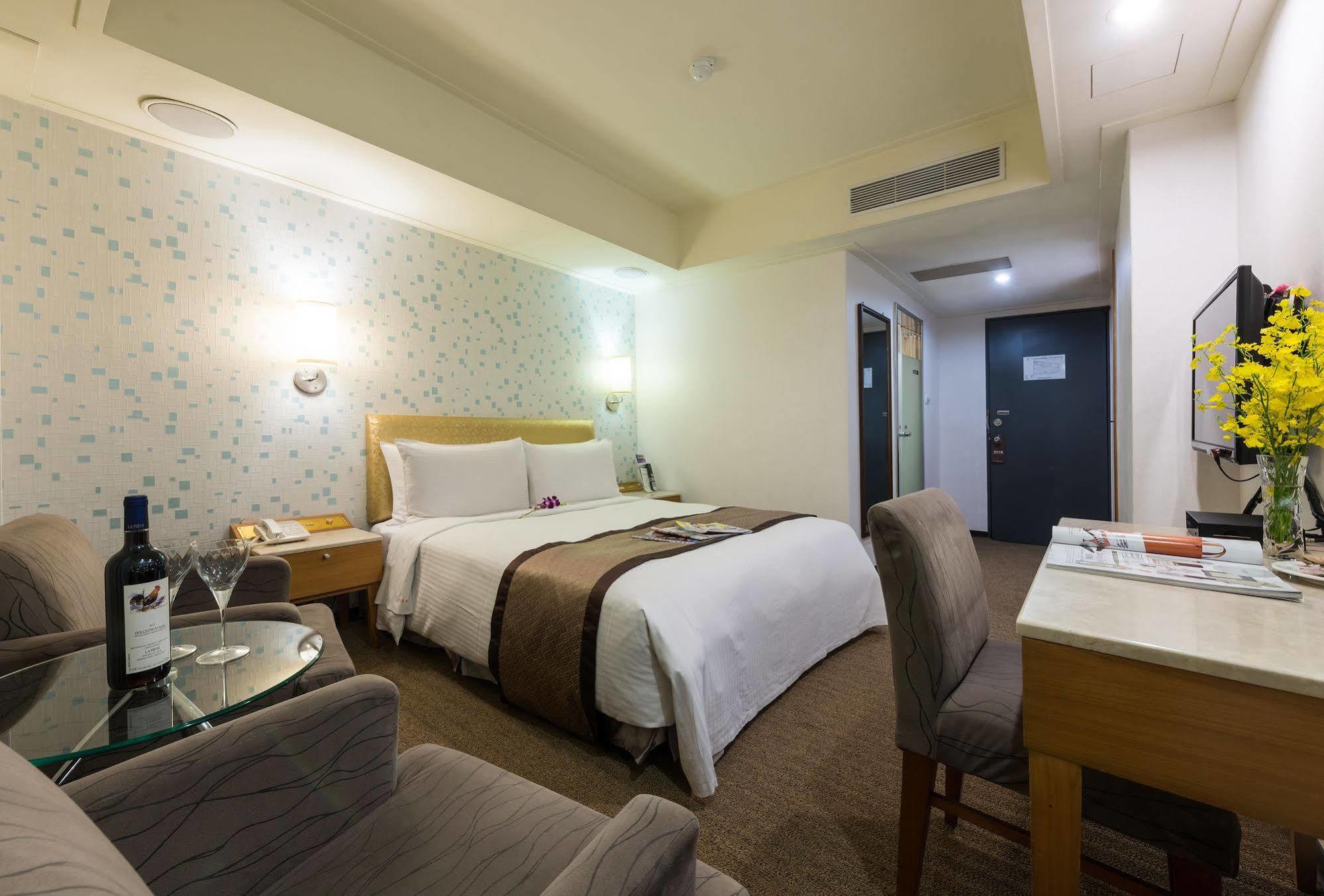 Forward Suites Ⅰ Taipei Exterior photo