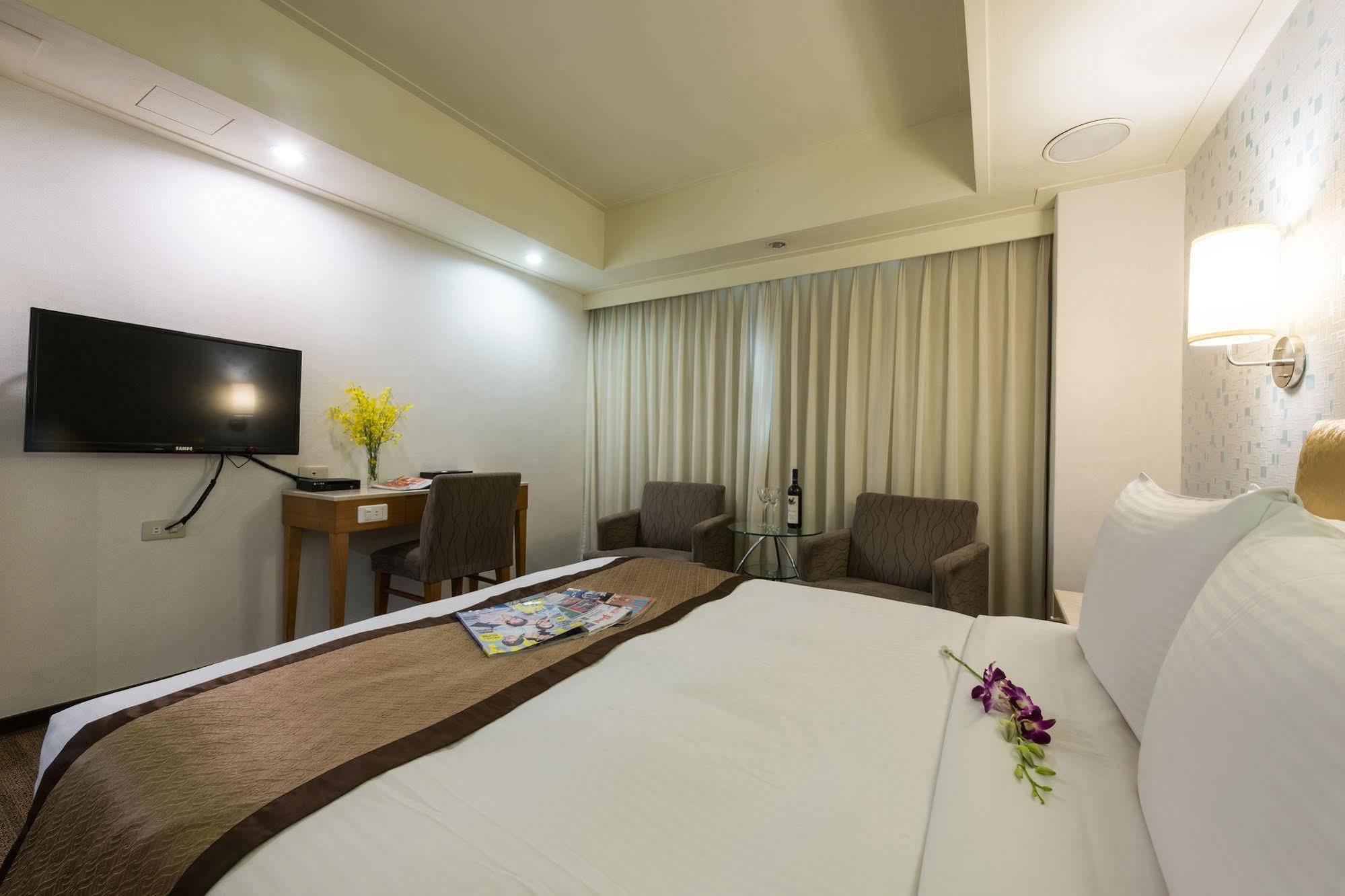 Forward Suites Ⅰ Taipei Exterior photo